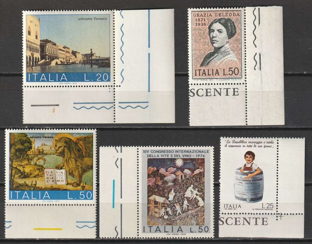 ITALY - Commemoratives Issues. Complete and part sets   **MNH**