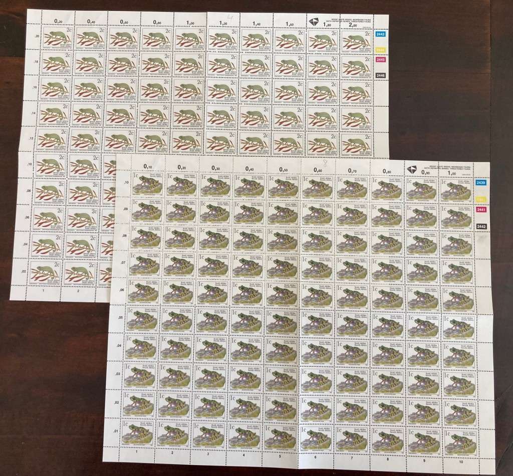 RSA - 1993   6th Definitive Issue Endangered Fauna 1c and 2c  Two Full sheets of 100  **MNH**