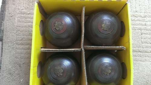 4 Lawn Bowls in Box