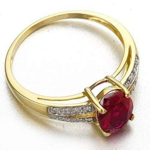 Size 8 Red Ruby Golden Ring
