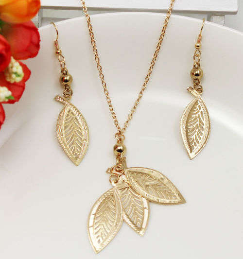 Leave Themed Pendant Necklace Chain Earrings Jewelry Set
