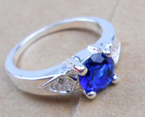 Pretty Silver Ring with a Blue Stone Size 8
