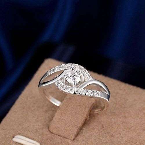 Delicate 925 Sterling Silver Crystal Ring