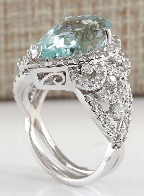 Silver Aquamarine Teardrop Ring