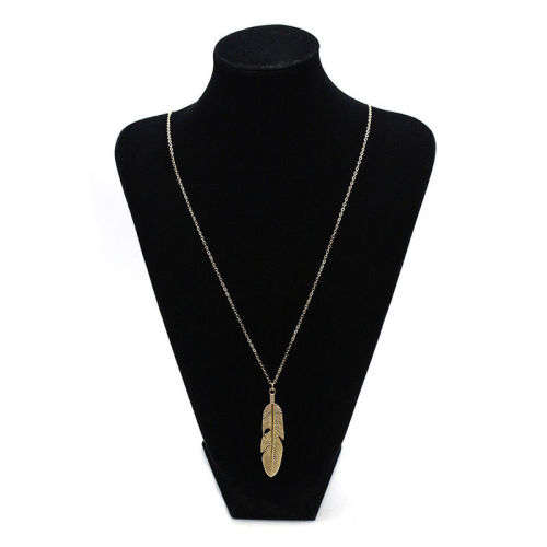 Vintage Feather Necklace with Pendant
