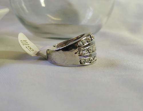 Stylish Silver Topaz Ring