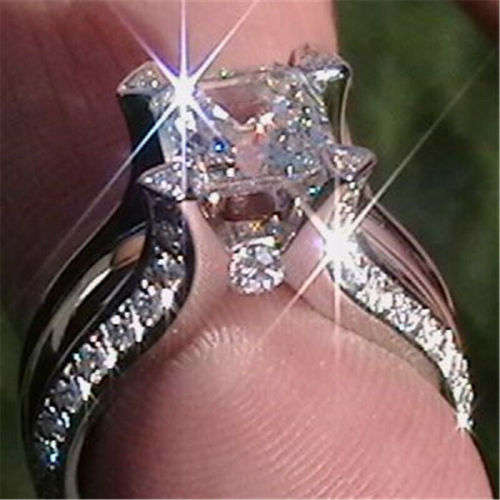 Elegant Princess Cut Silver Sapphire Ring