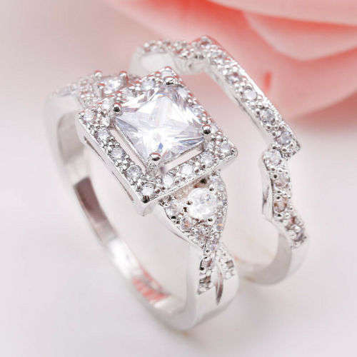 Elegant Silver Topaz Ring Set