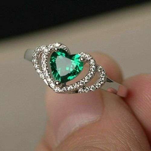 Silver Emerald CZ Heart Ring (LAST ONE)