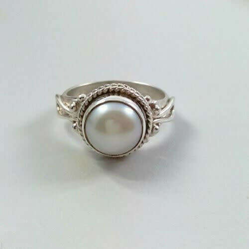 Antique White Pearl Ring