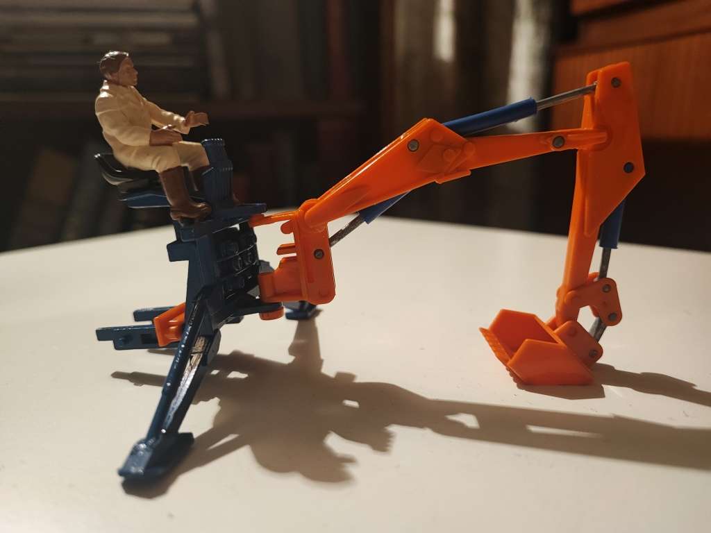 Britains die cast rear mounted digger 9536 new in box