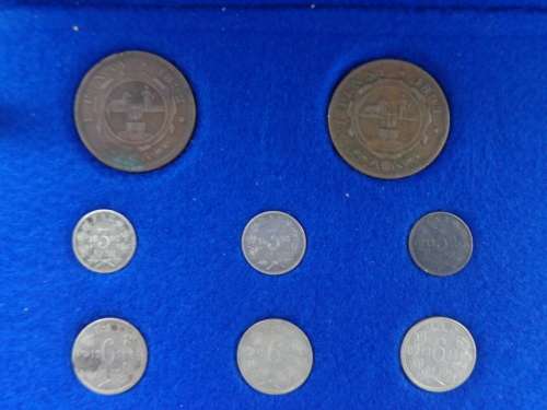 COMPLETE Set of PAUL KRUGER Coins from 1892 to 1898 in Kiaat Velvet Box  Plus many extra Coins