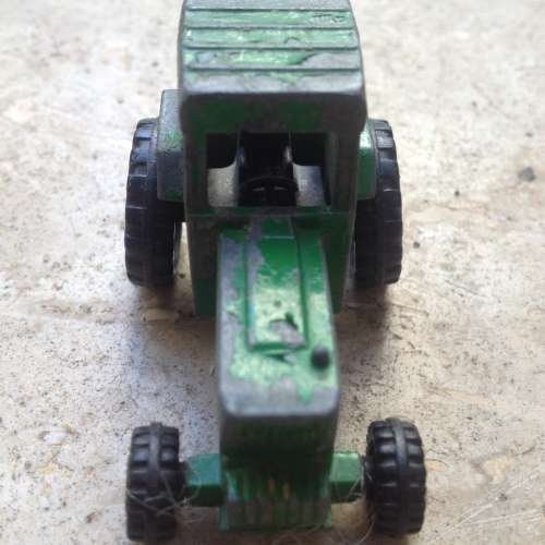 matchbox tractor no 46 , made in Macau 1978