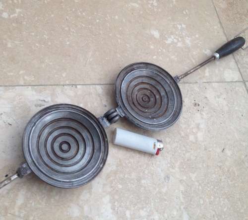 vintage jaffle pressure taster