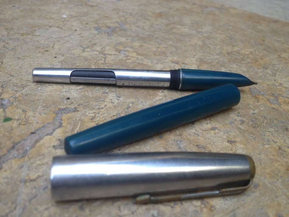 vintage Parker fountain pen