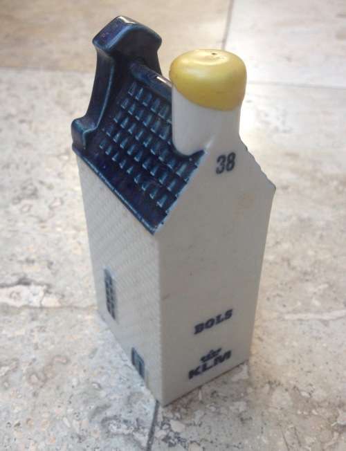 SEALED BLUE DELFT'S KLM BOLS HOUSE (NO 38)