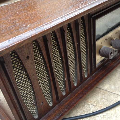 Vintage AITC solid state AM/FM 4 speaker radio faux wood tabletop console stereo