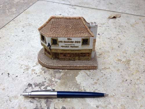 Lilliput Lane The Old Curiosity Shop English Collection Immortalized by Charles Dickens