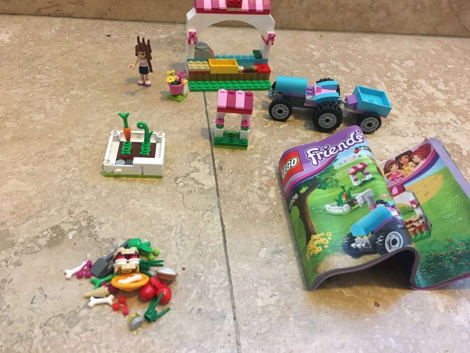 Lego friends 41026 tractor in the country , sold as spares