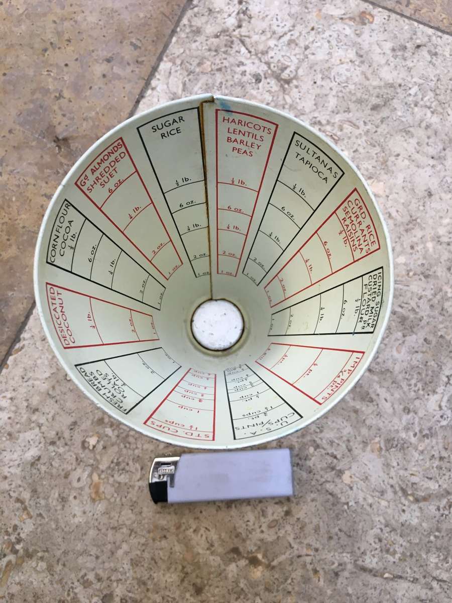 vintage Tala cooks measure 1598