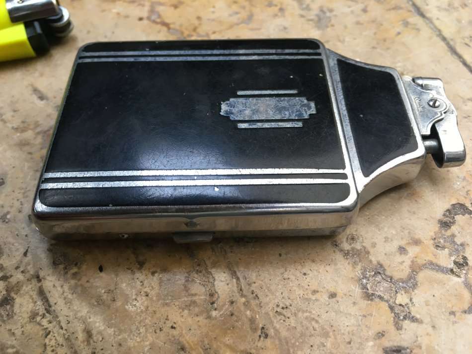 vintage Ronson  mastercase lighter , with cigarette holder