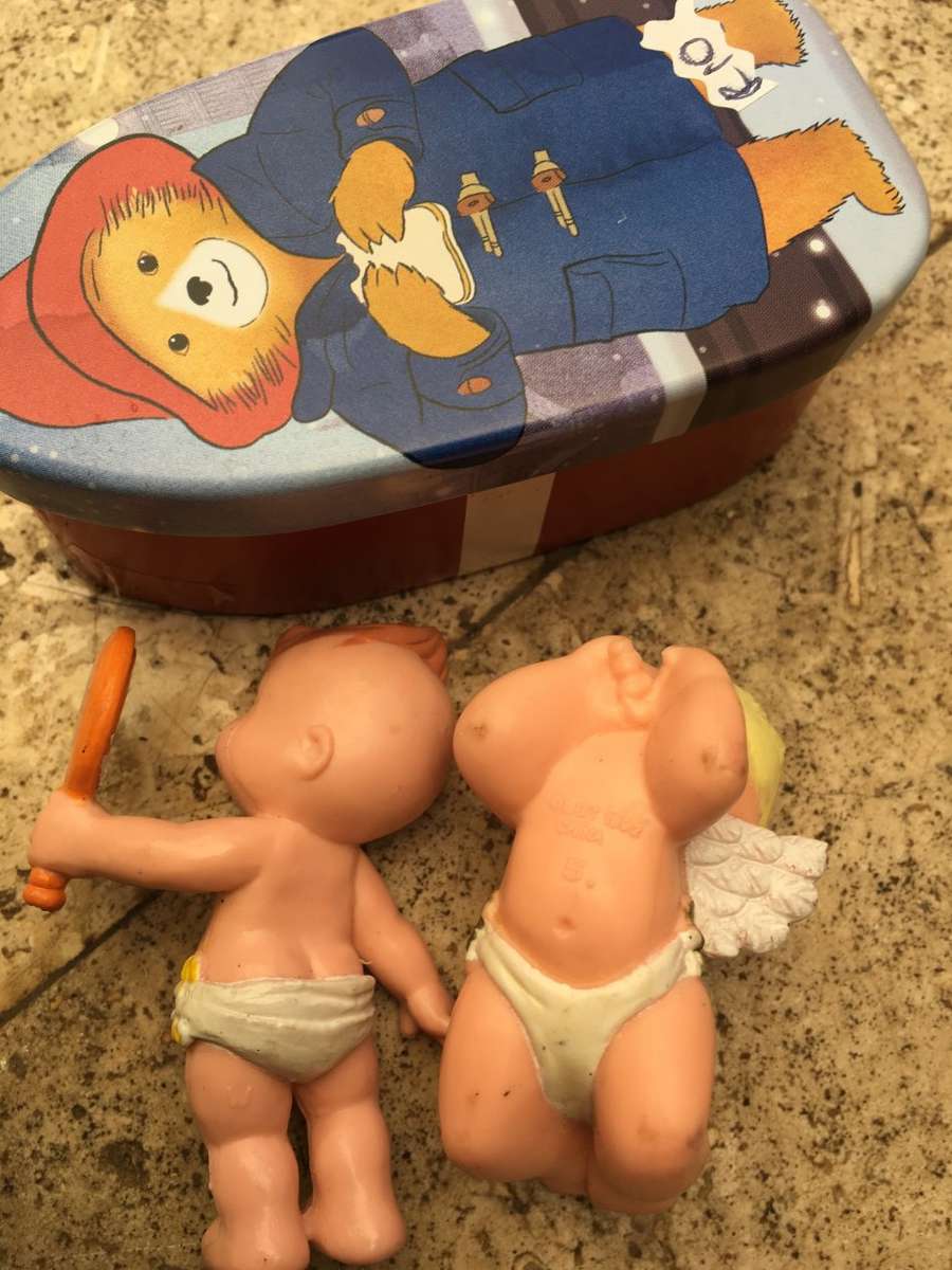 Magic baby diaper baby pair