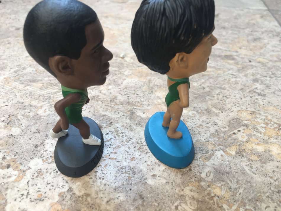 shell Headliners collection pair ,Thugwana and Penny