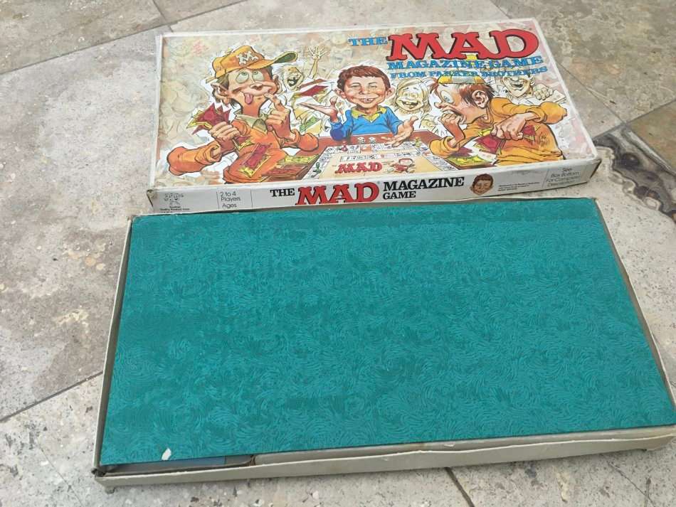 vintage mad magazine Game , parker brothers set 2 complete