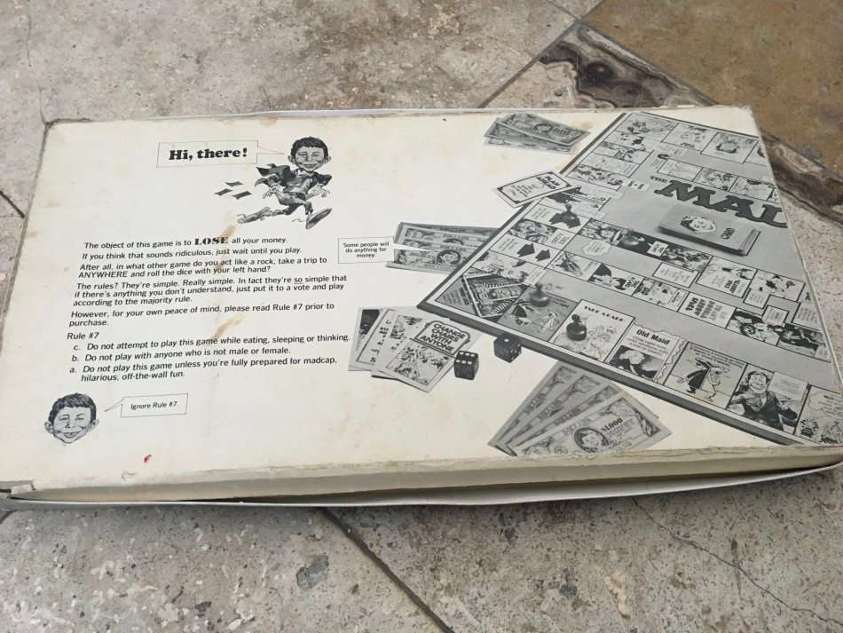 vintage mad magazine Game , parker brothers set 2 complete