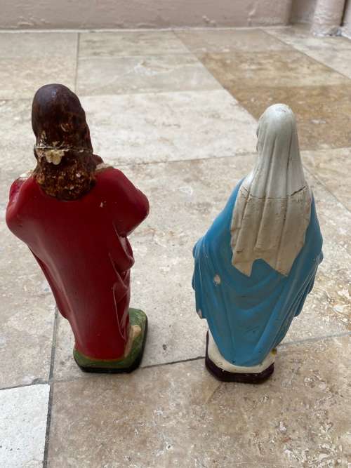 virgin Mary statue figure reserved cordi