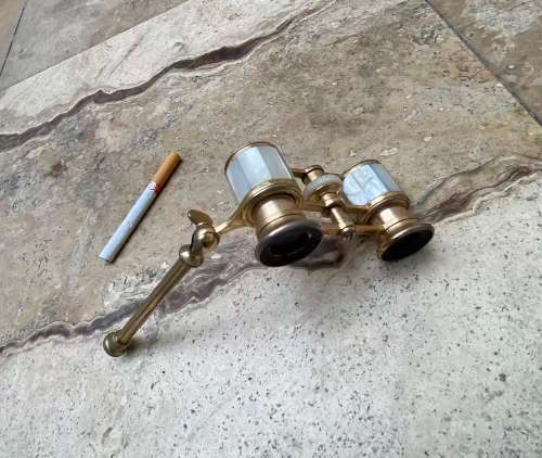 vintage Mignon opera glasses mother of pearl 2.5x Japan