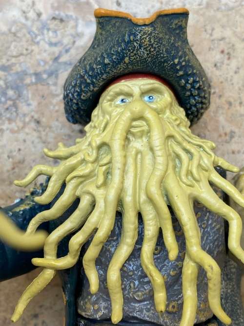 Disney Zizzle Davy Jones articulated figurine pirate figure