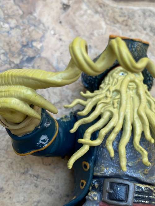 Disney Zizzle Davy Jones articulated figurine pirate figure