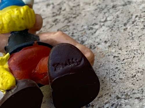 vintage asterix bully 1974 figure with mini asterix plastoy drinking potion pair