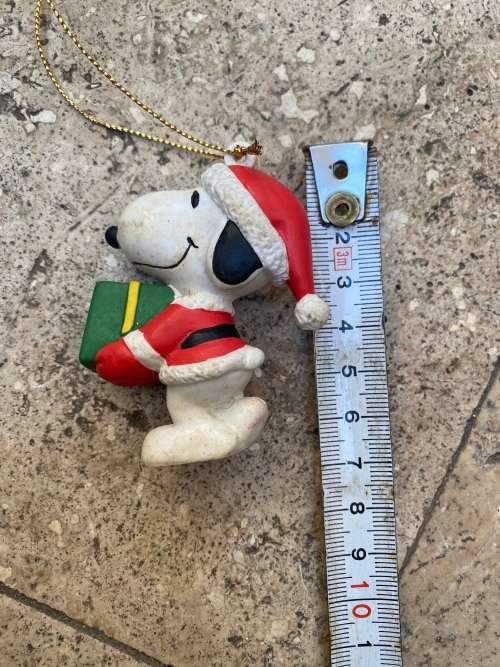 vintage Peanuts snoopy united feature syndicate UFS xmas figure