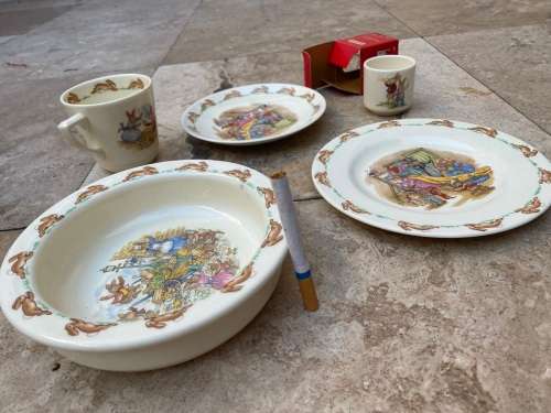 Bunnykins Royal Doulton fine bone china set of five lot