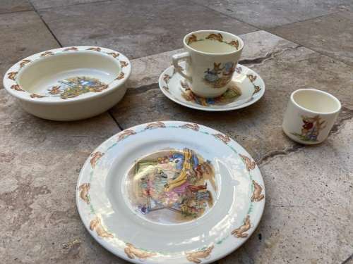 Bunnykins Royal Doulton fine bone china set of five lot