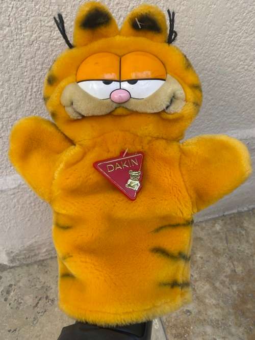 Vintage Garfield hand puppet as new