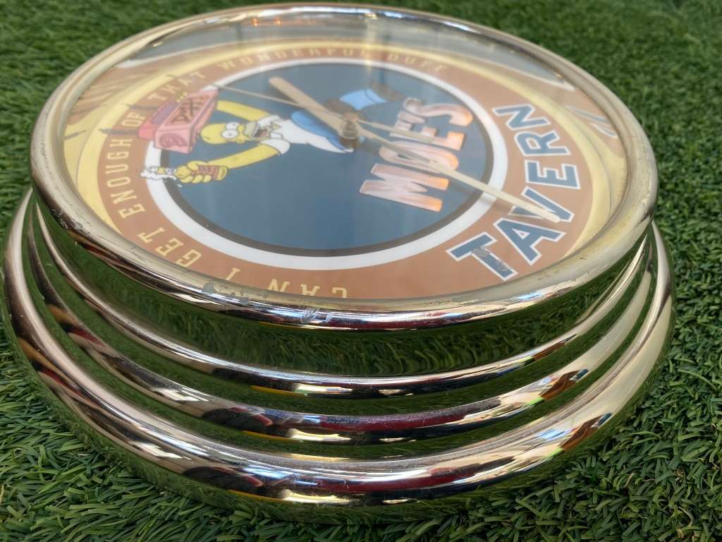 Vintage the Simpsons wall clock fox Moes Tavern 2003