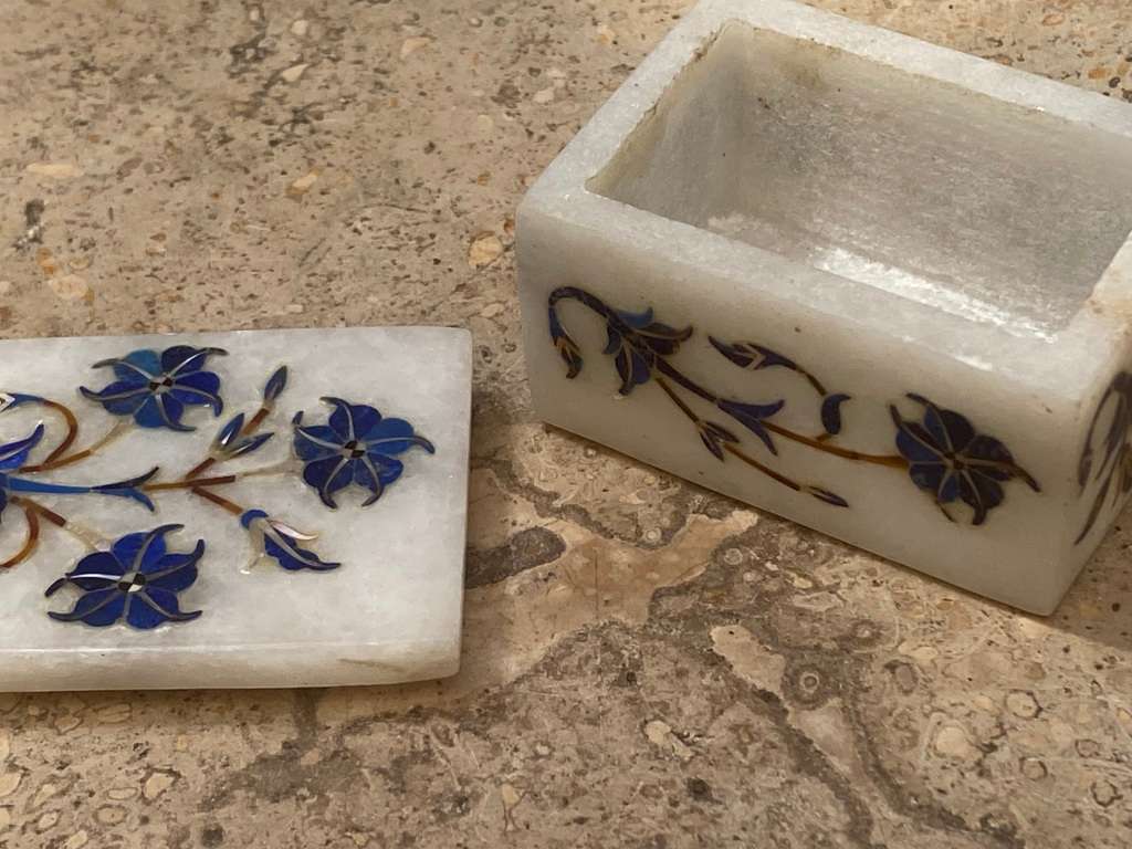 Vintage marble inlay inlaid  trinket box semi precious stone
