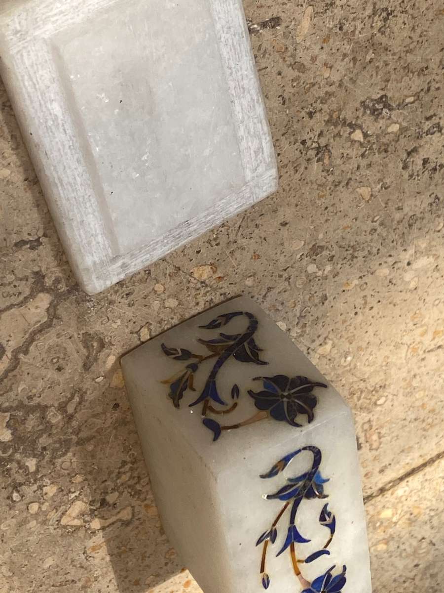 Vintage marble inlay inlaid  trinket box semi precious stone