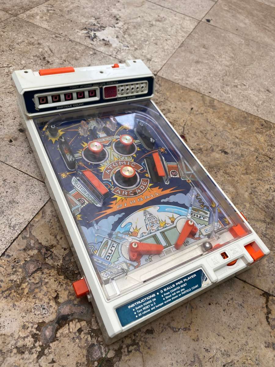 Vintage pinball Tomy Atomic Arcade Pinball Machine Game 1979