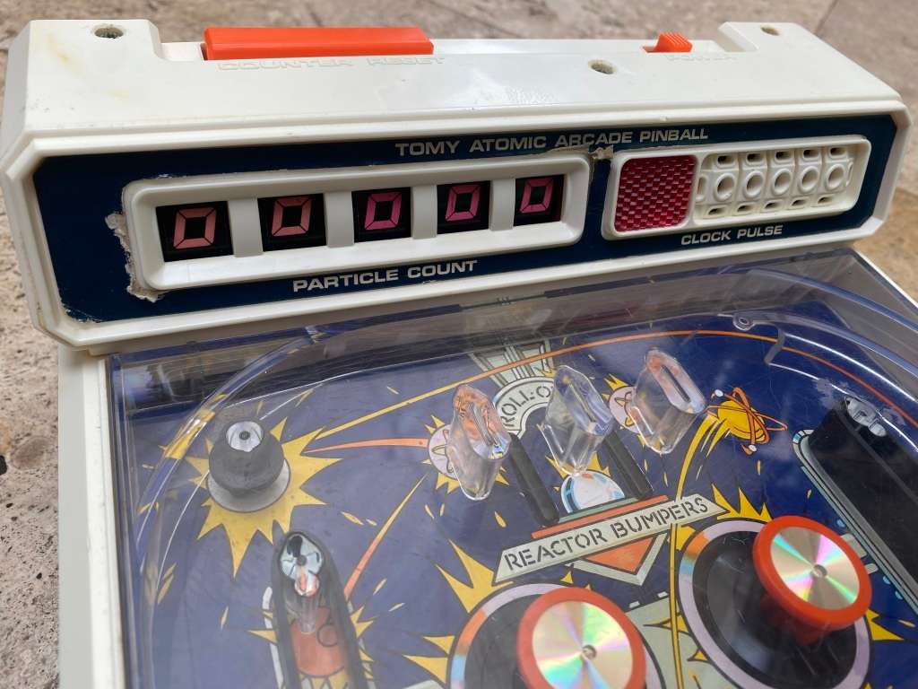 Vintage pinball Tomy Atomic Arcade Pinball Machine Game 1979