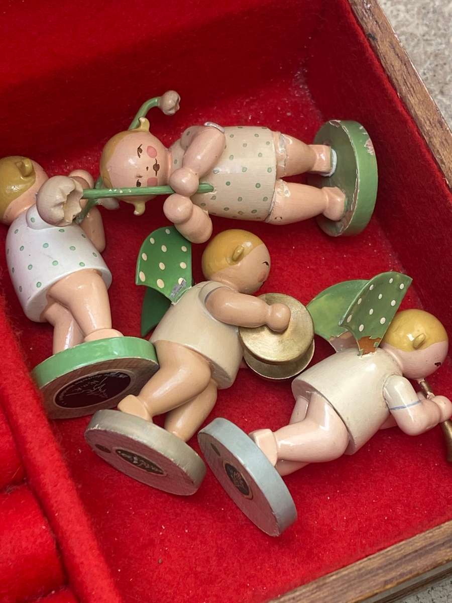Vintage Wendt & Kuhn erzgebirge Christmas wooden angel lot of 4 in wood box