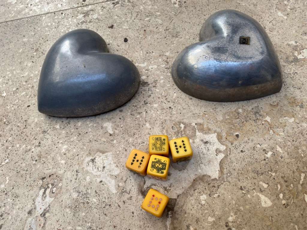 Vintage heart shaped trinket box India with old Bakelite poker dice