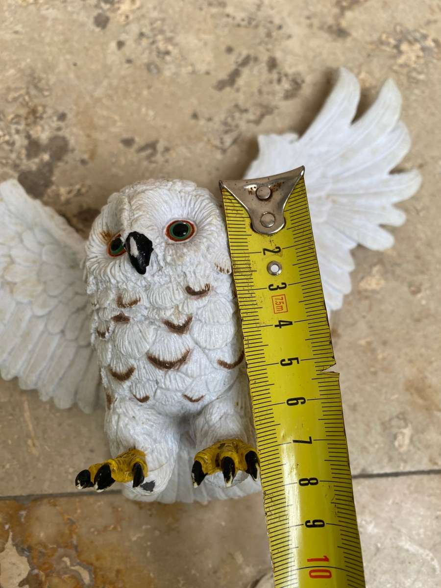 Rubber owl bird ornament decor display indoor / outdoor