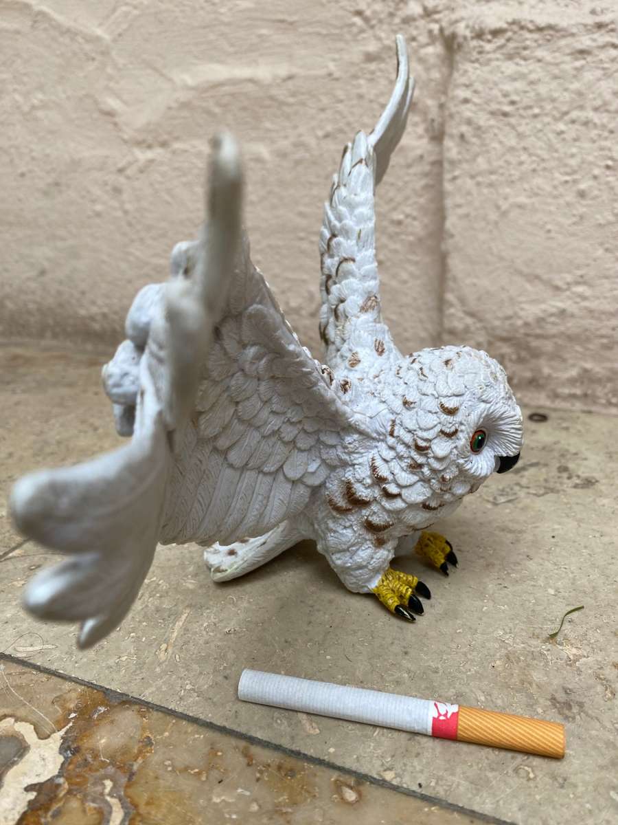 Rubber owl bird ornament decor display indoor / outdoor