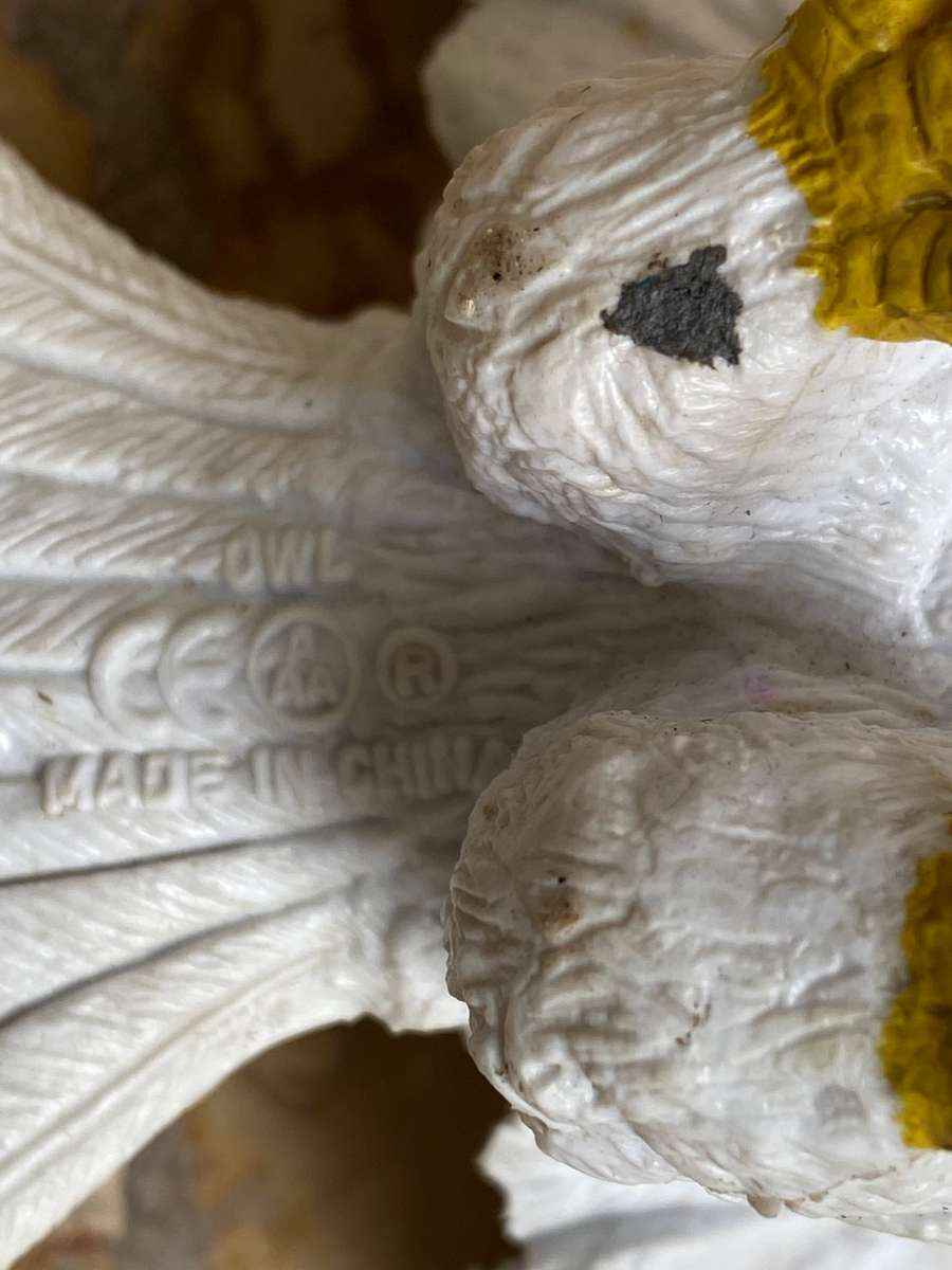 Rubber owl bird ornament decor display indoor / outdoor