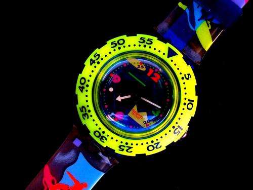 Vintage 1993 SCUBA SWATCH "OVER THE WAVE" SDN105