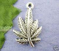Silvertone Leaf Charm(25mm)